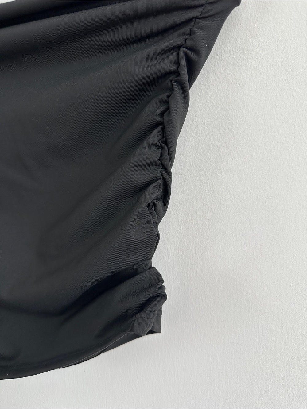 Black Ruched Tube Top - Picture 2 of 3